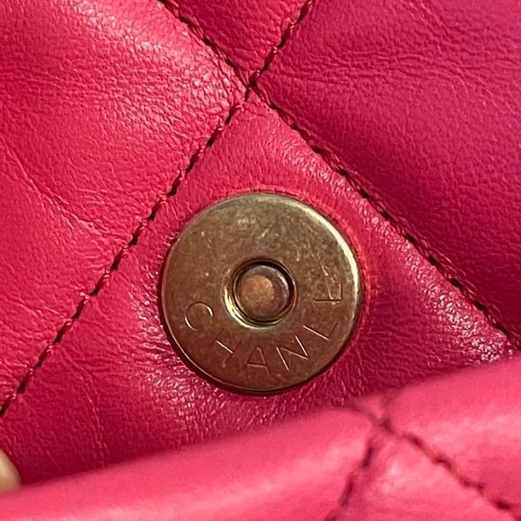 Chanel 19 Flap Large Neon Pink Chain Bag Handbag Shoulder CC Quilted - Picture 6 of 17